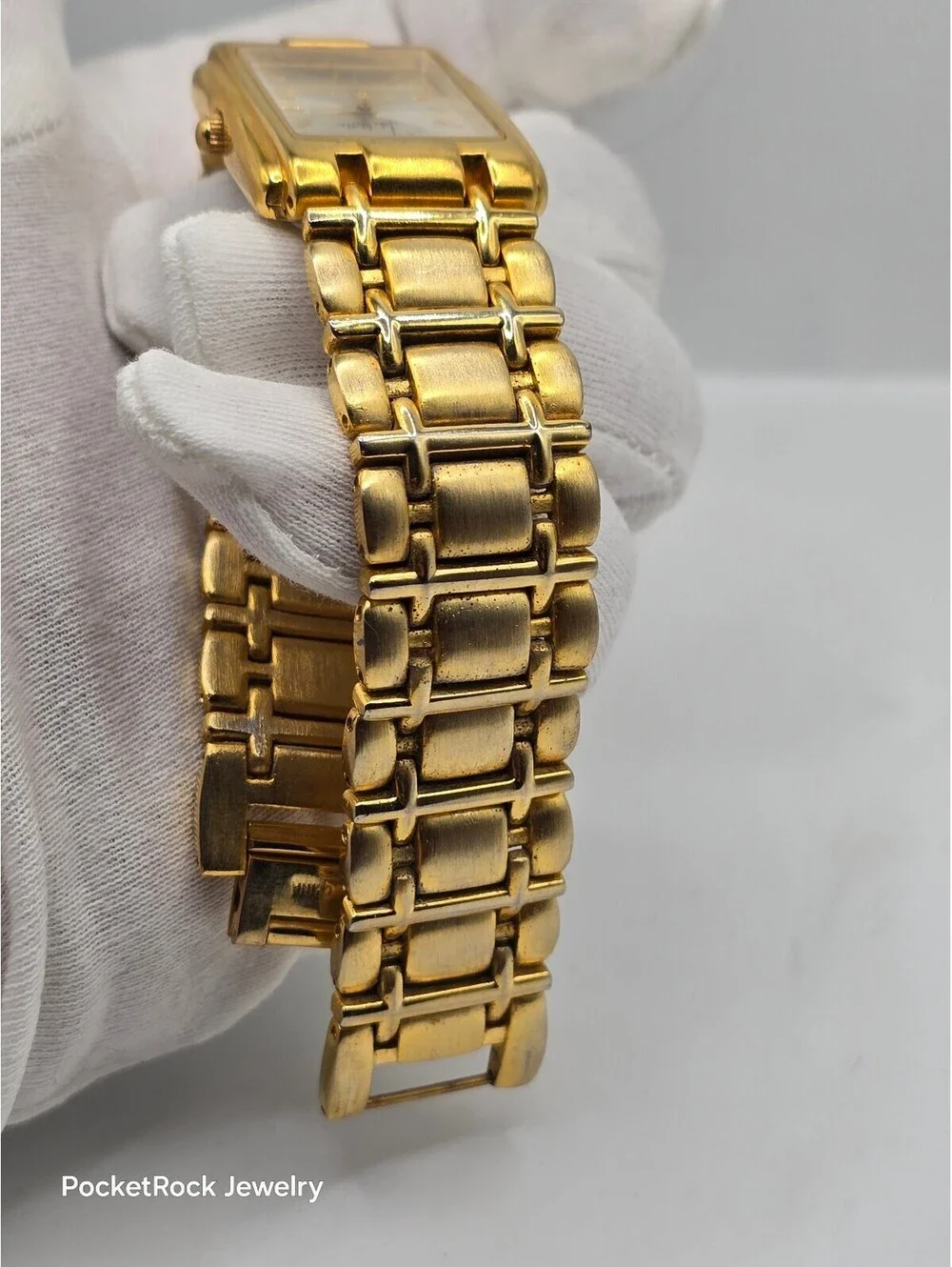 John Weitz Women’s Silver Dial Gold Tone Bracelet Watch